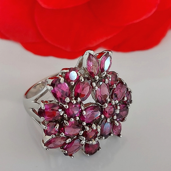 Natural‎ Oval Pink Rhodolite Garnet 6x4mm 925 Sterling Silver Ring Size 7.25 - Picture 8 of 16